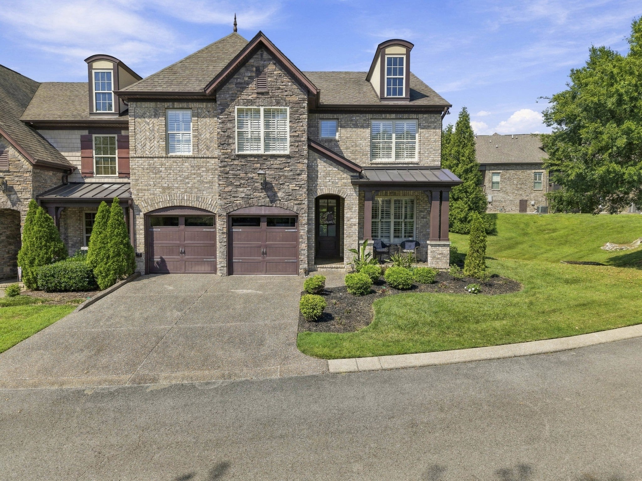 118 Village Cir