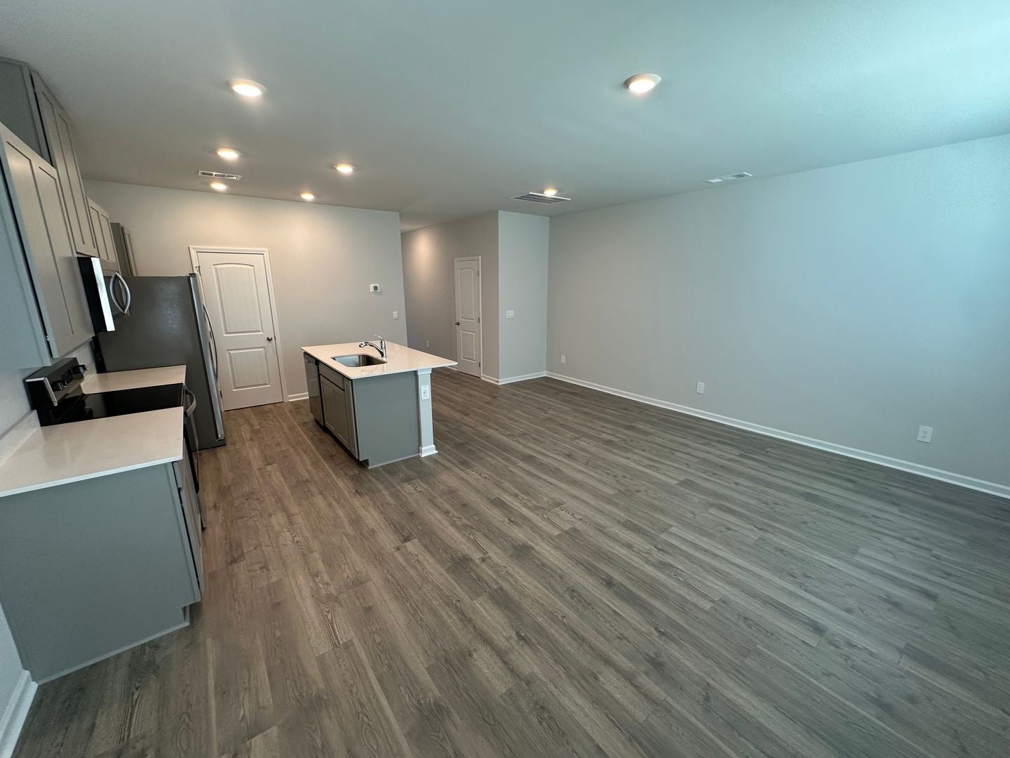 206 Hazel Ln