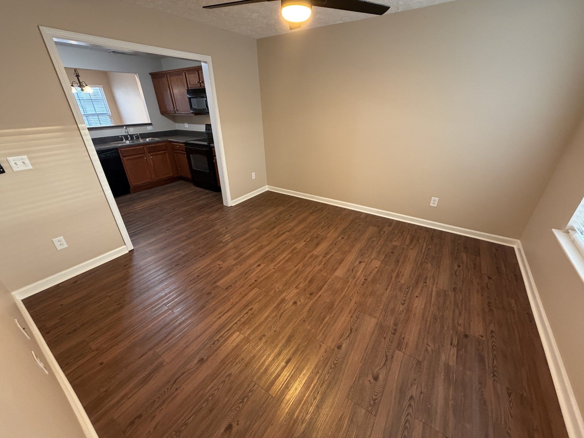 4038 Cody Dr