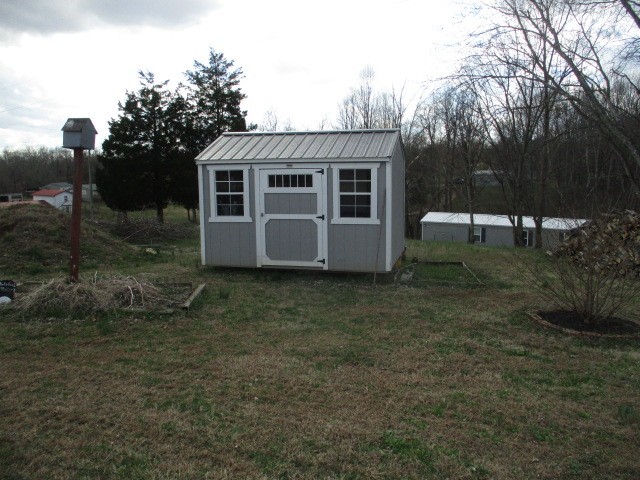 721 Hog Back Ridge Rd