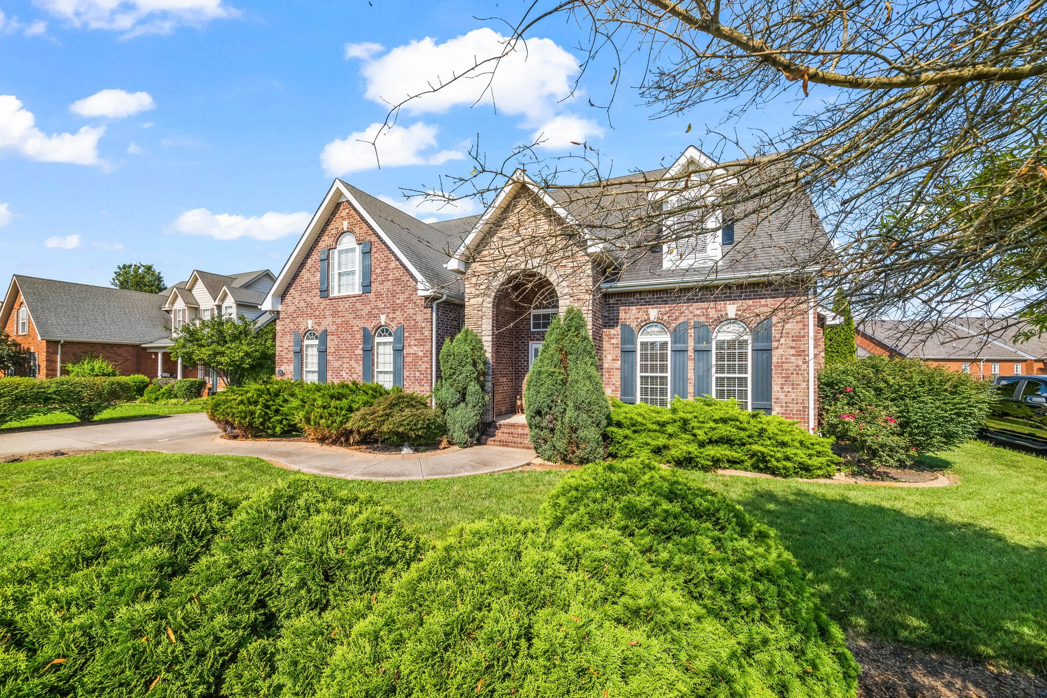 2357 Saint Andrews Dr