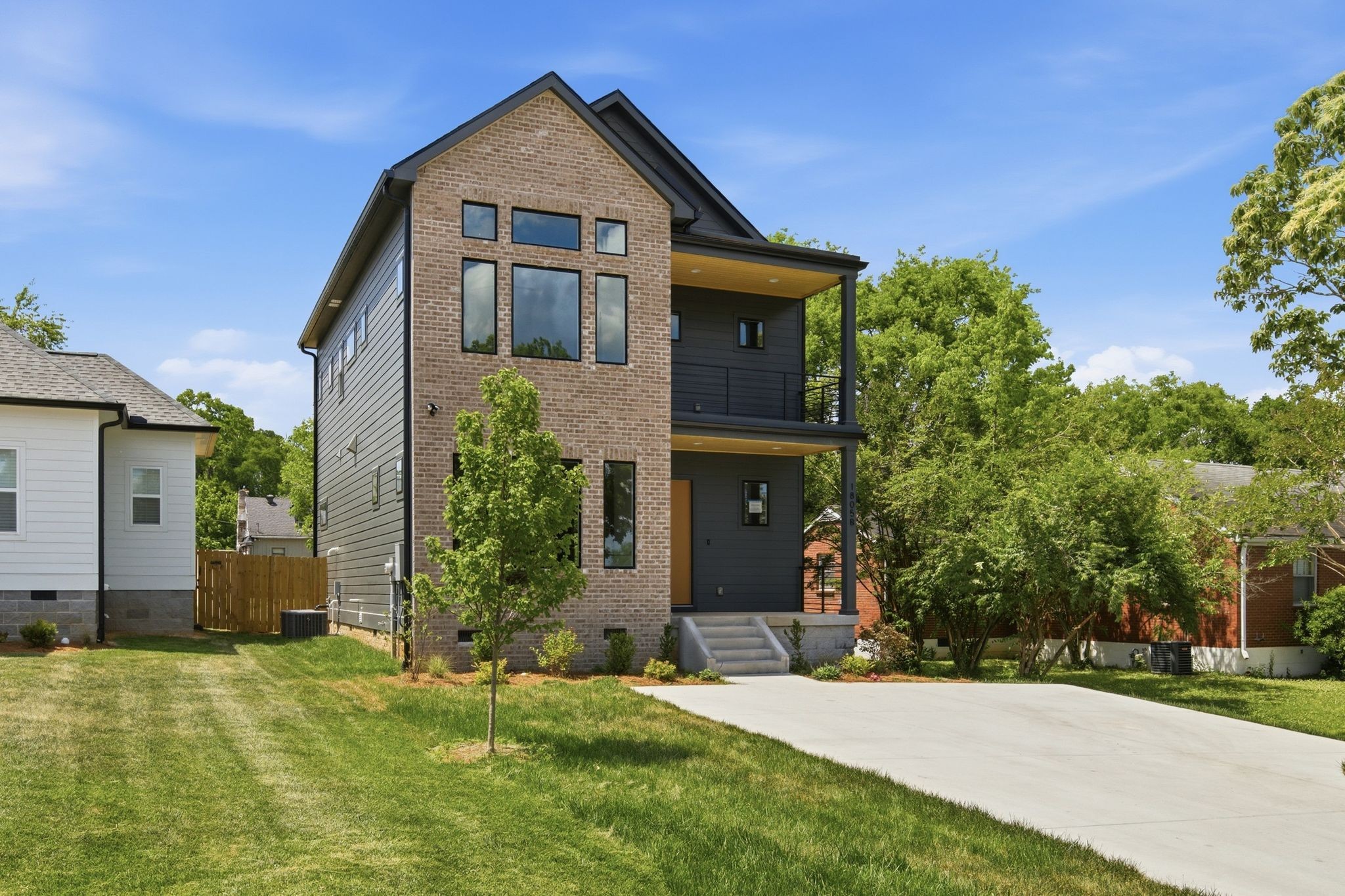 1805B River Dr