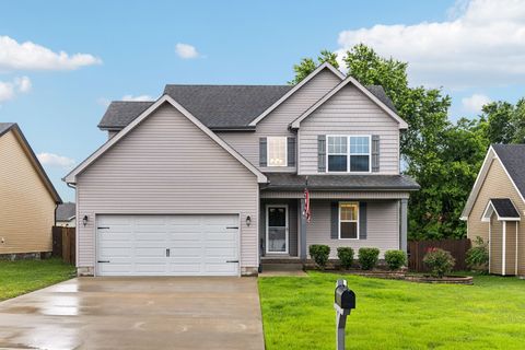 402 Leslie Wood Dr Clarksville TN 37040