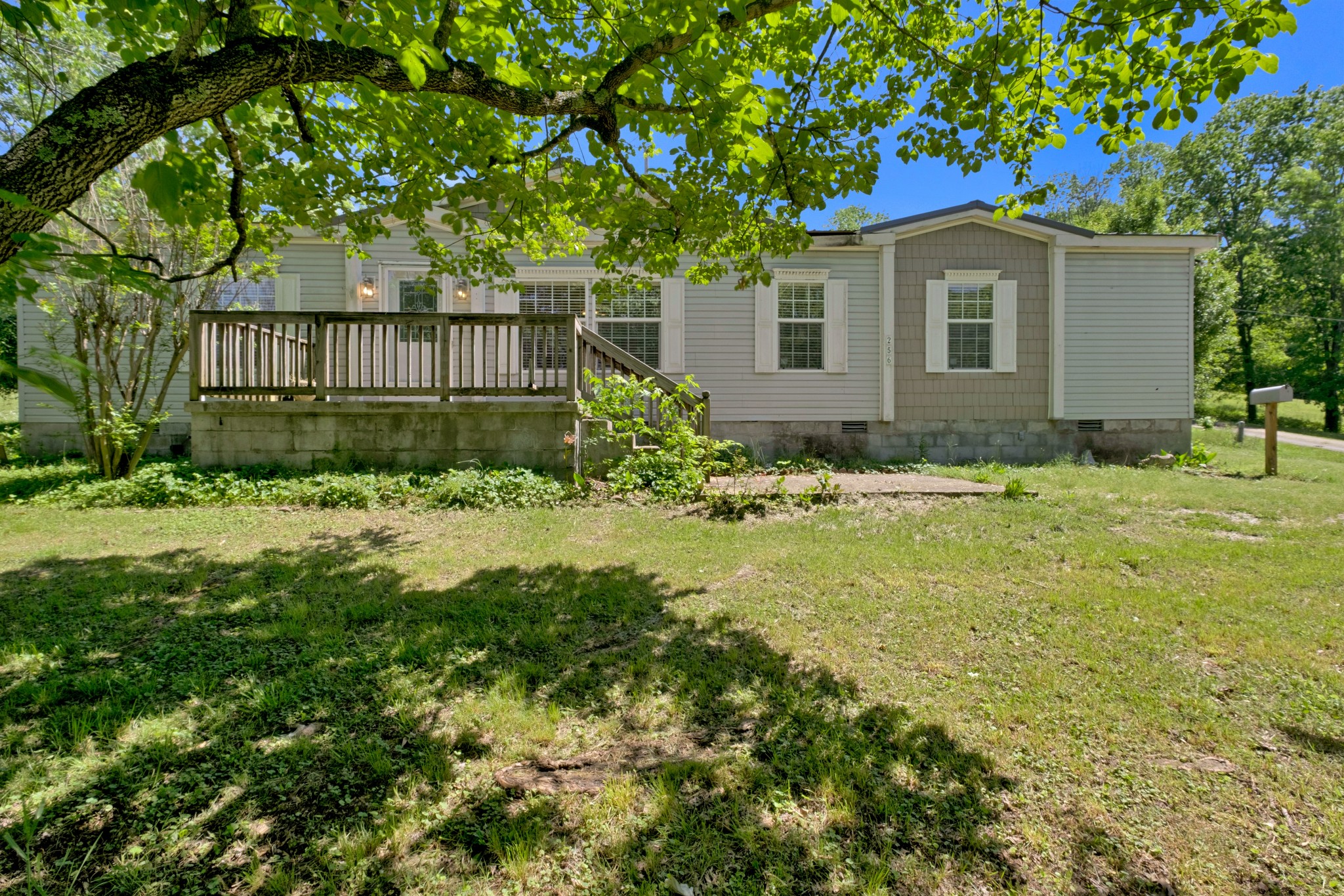 256 Hartsville Pike