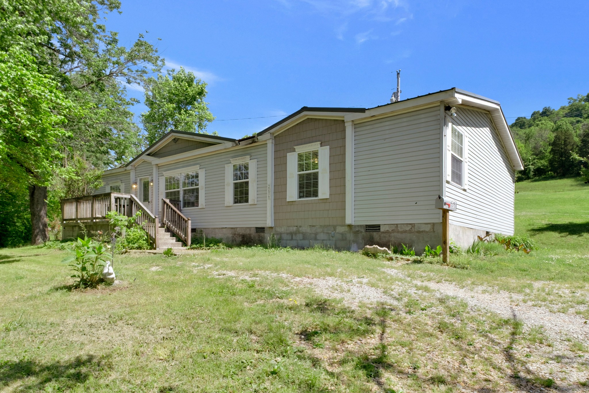 256 Hartsville Pike