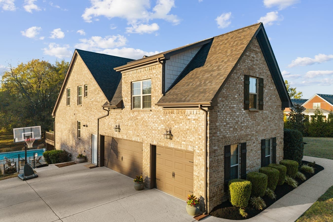 7314 Magnolia Valley Dr