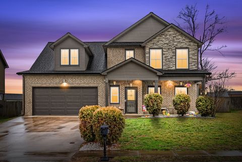 1332 Golden Eagle Way Clarksville TN 37040