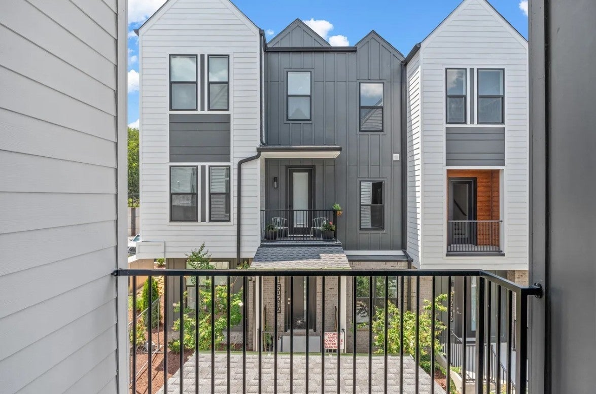 3.0-bed rental at 505 Community Ct