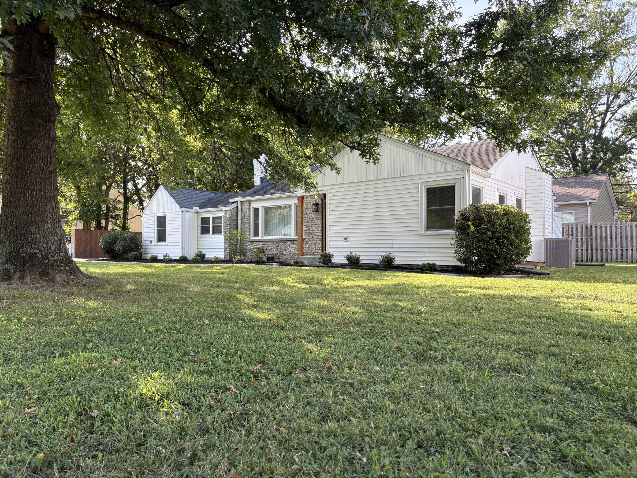 506 W Sunset Dr