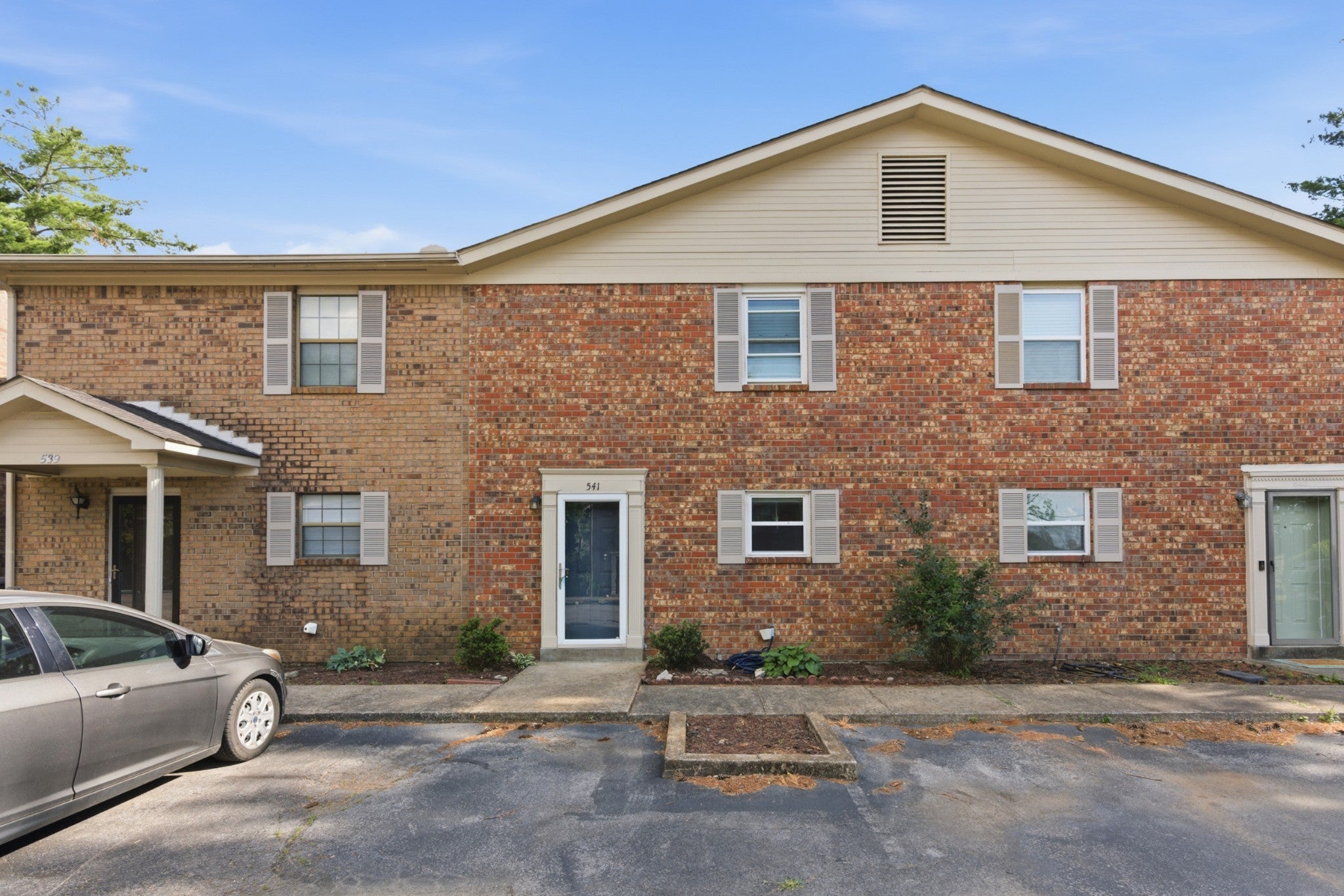 541 River Rock Blvd