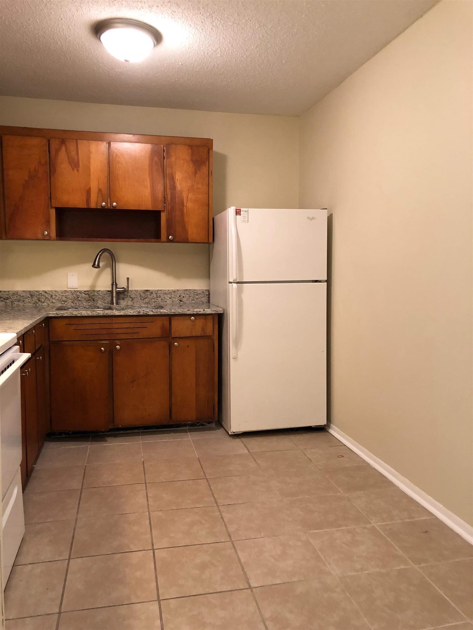 441 Harding Pl A15