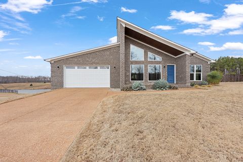 260 Natures Trl Huntingdon TN 38344