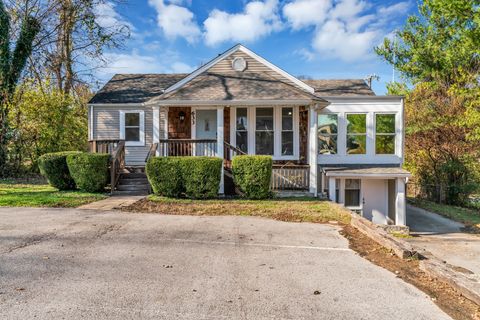 633 W Iris Dr Nashville TN 37204