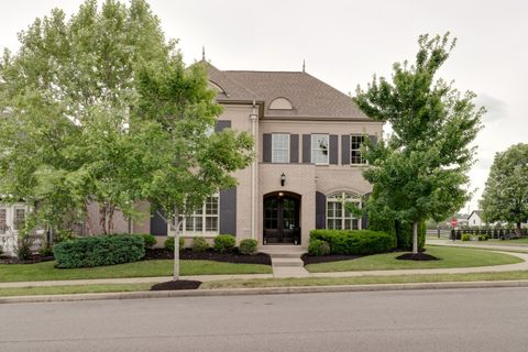 1660 Noah Ln Gallatin TN 37066