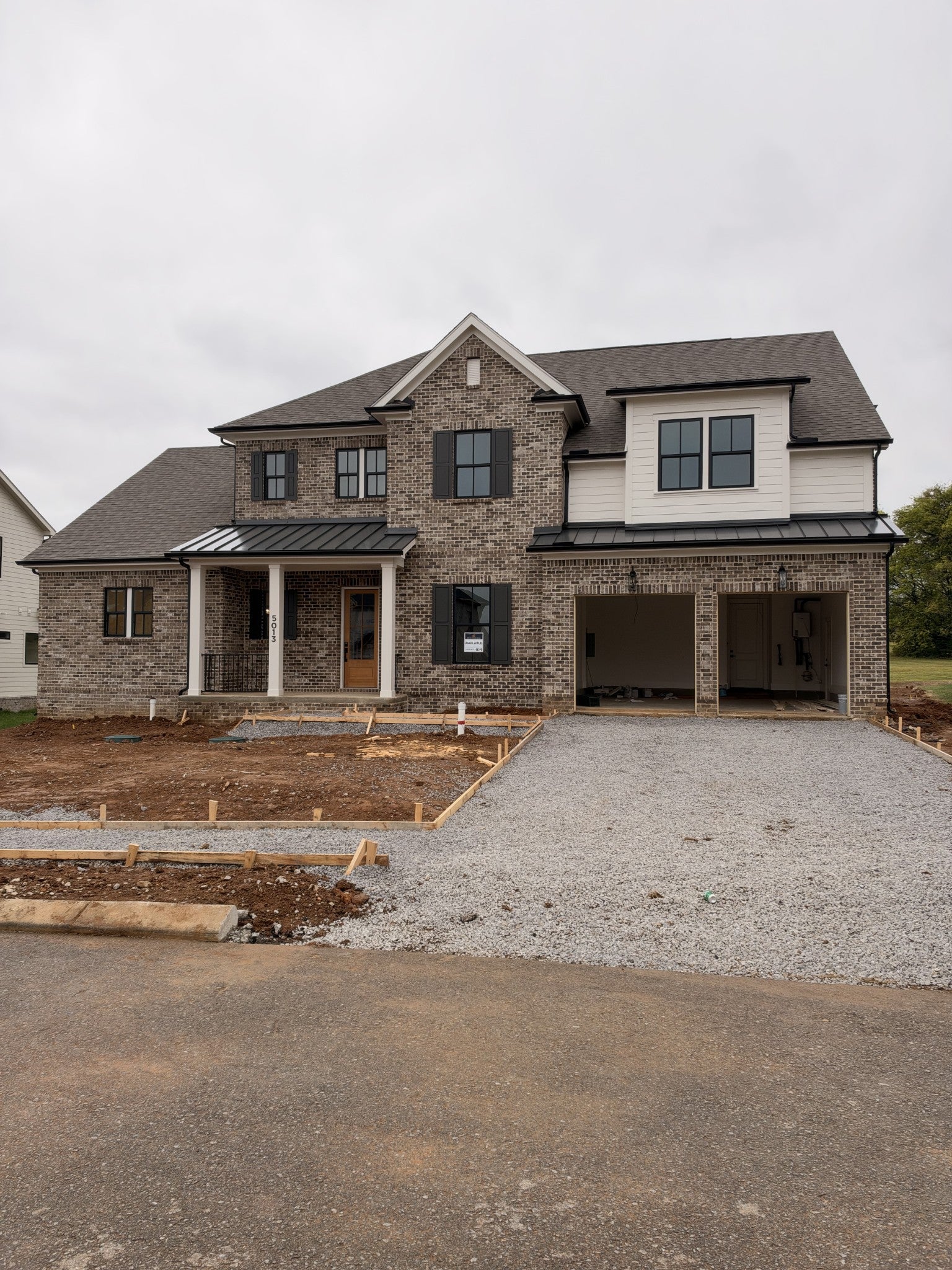 5-bed listing at 5013 Fairhaven Cir N Thompsons Station, Thompsons-Station