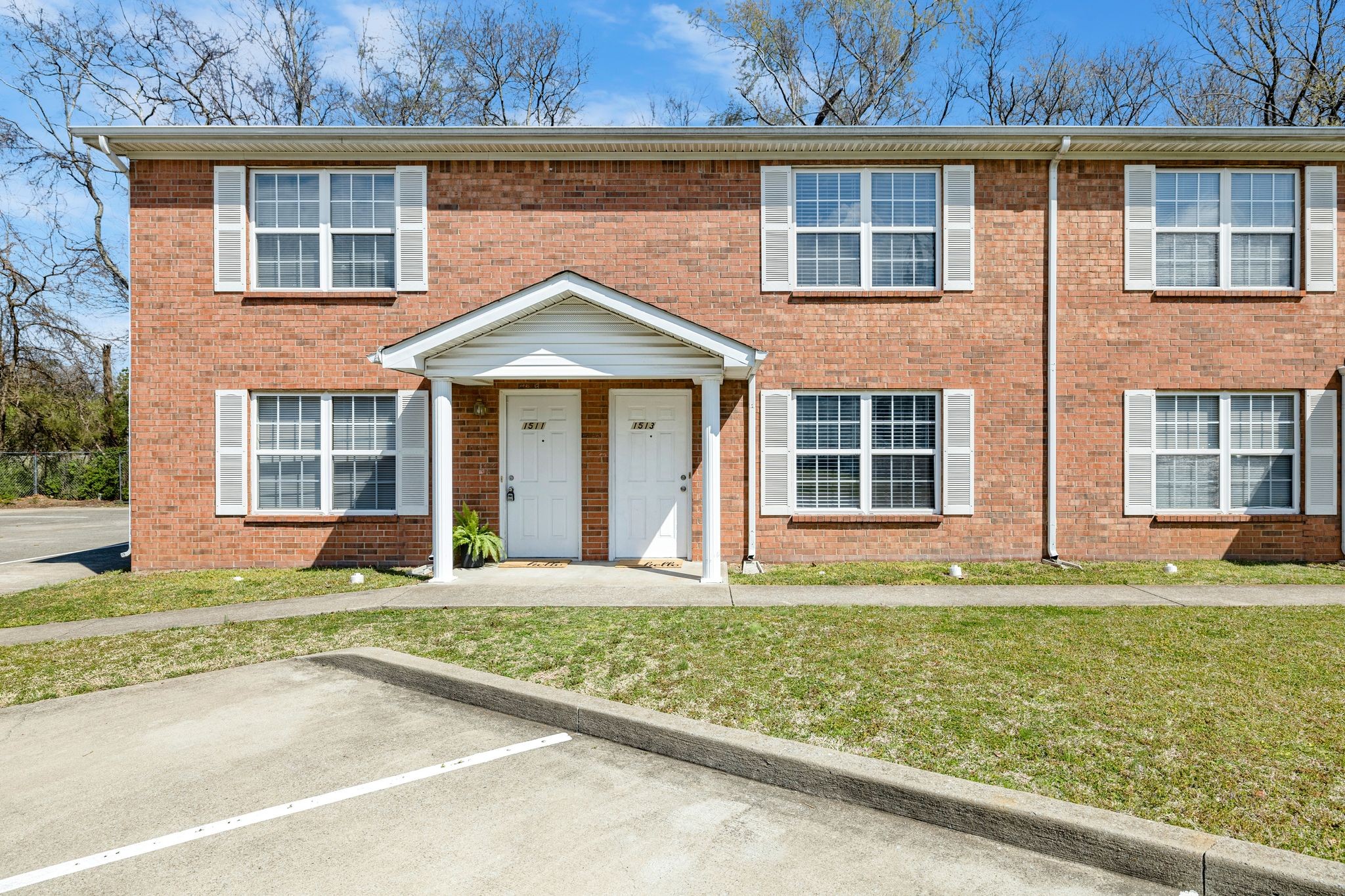 1511 Center Pointe Dr