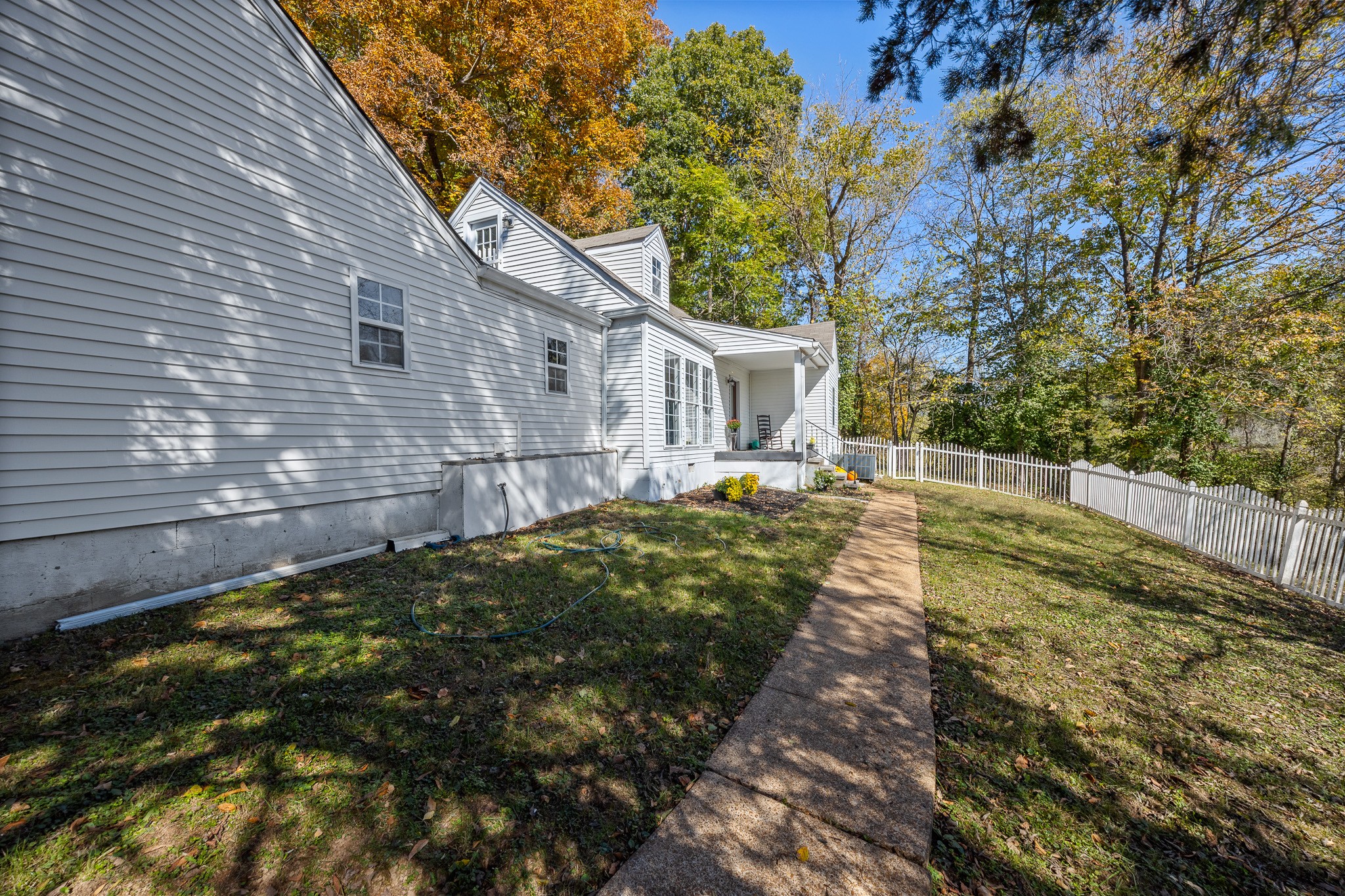 1280A Louisville Hwy