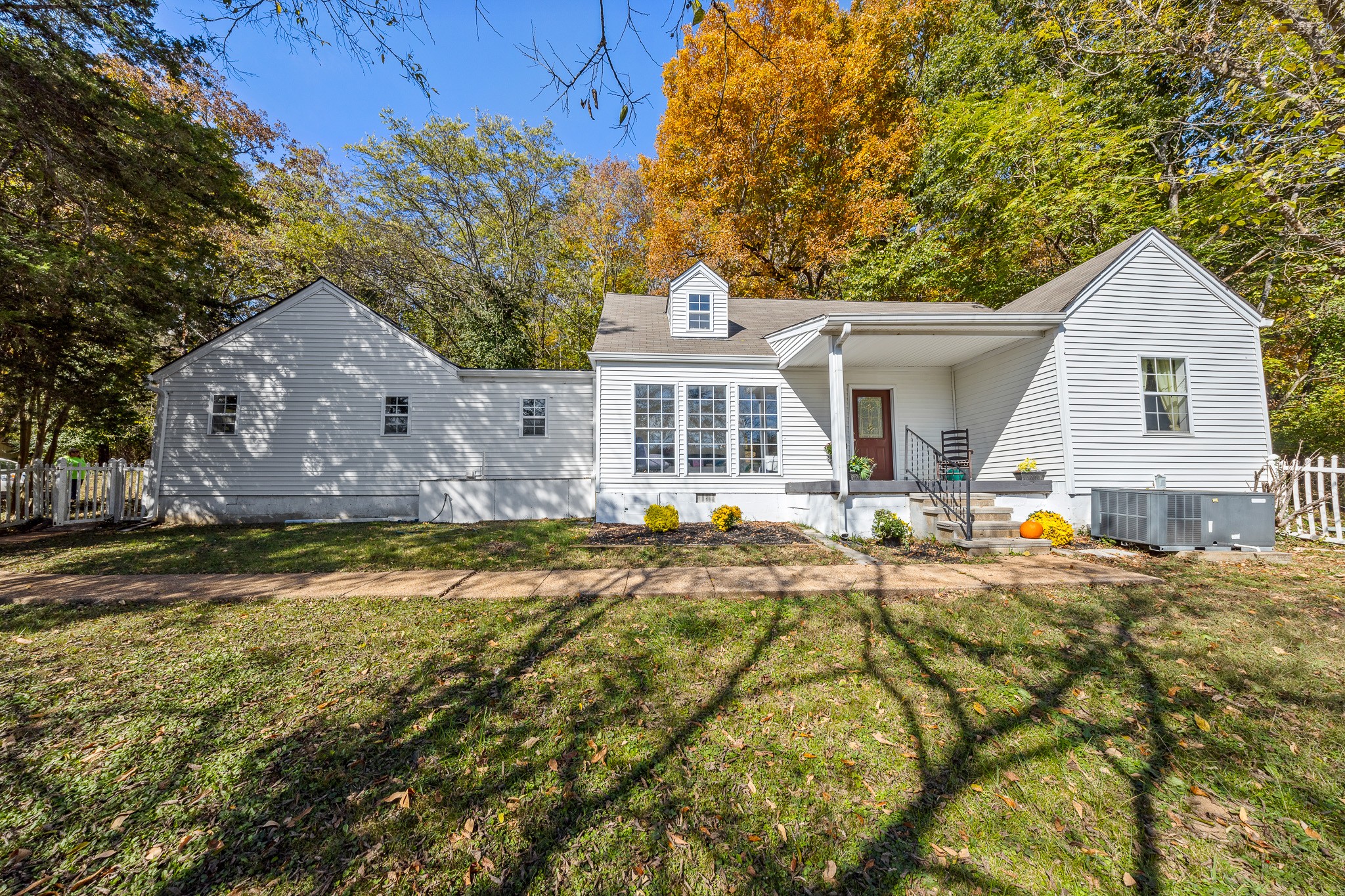 1280A Louisville Hwy