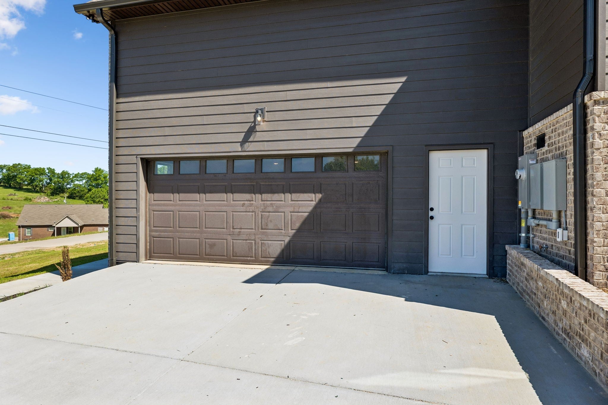 475 Bridle Path