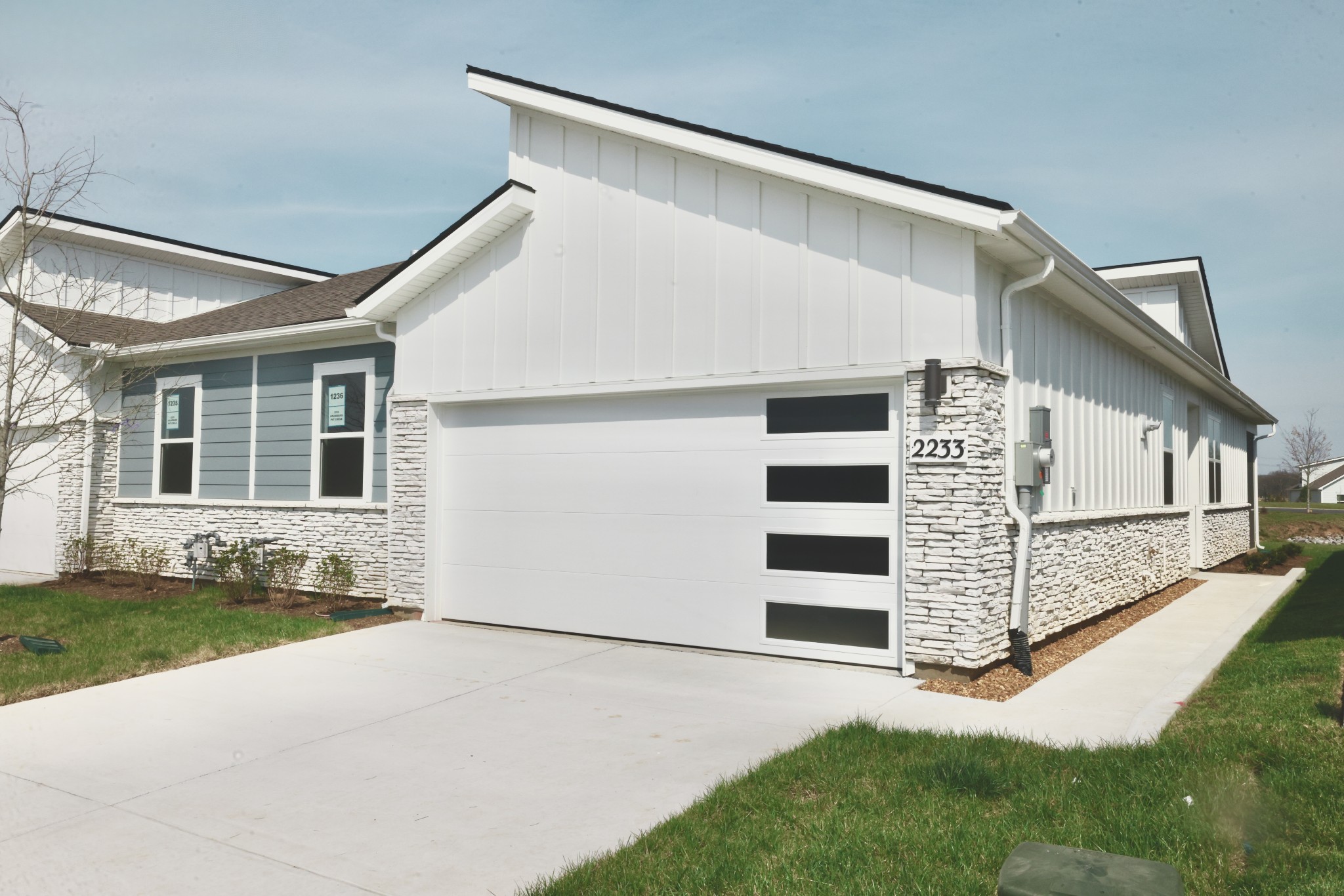 2233 Holmesburg Pvt Circle