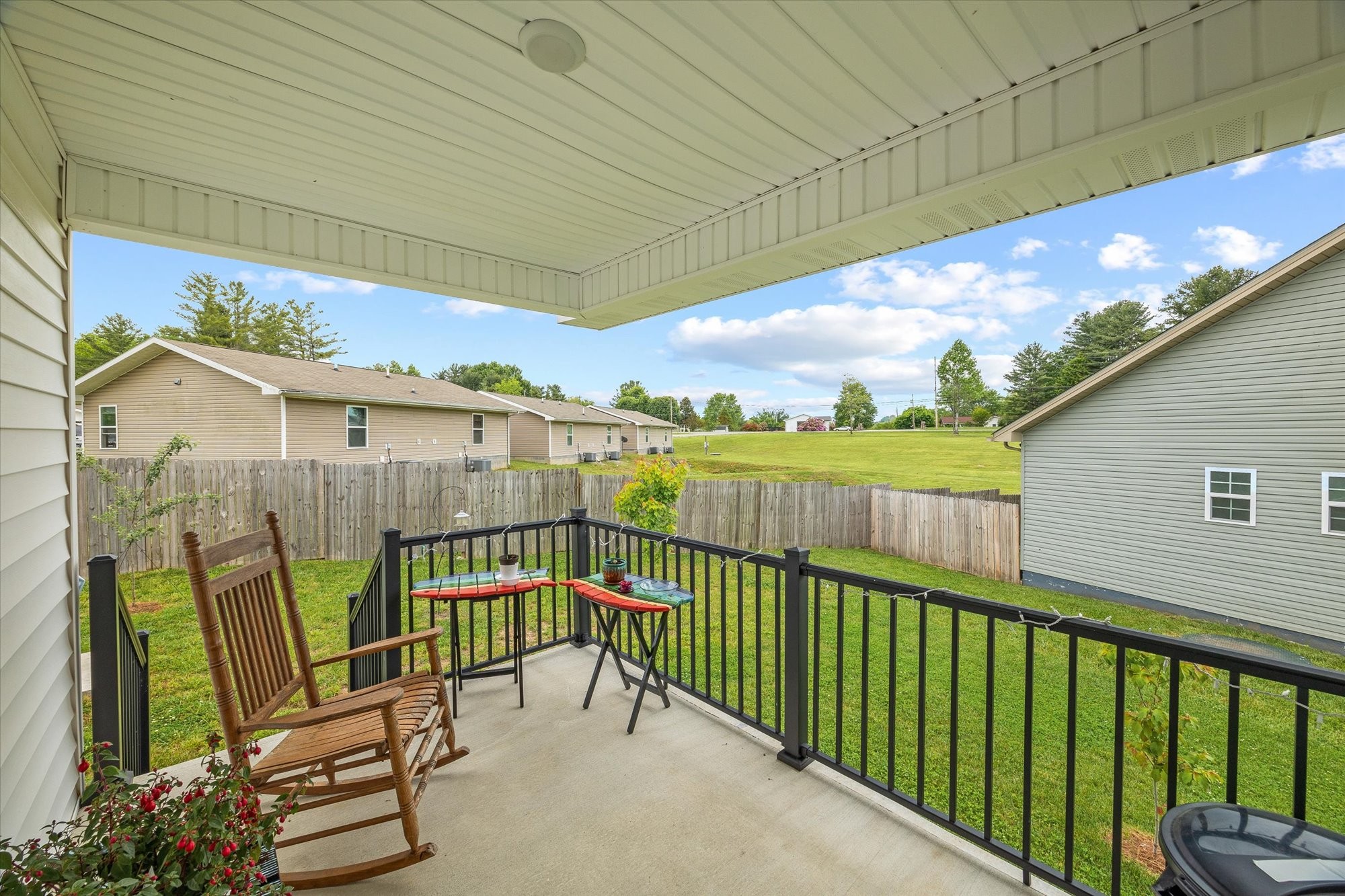 60 Sky View Meadow Dr