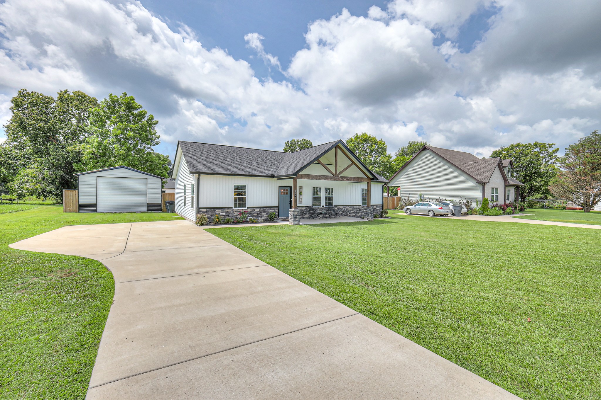 6102 Austin Peay Hwy