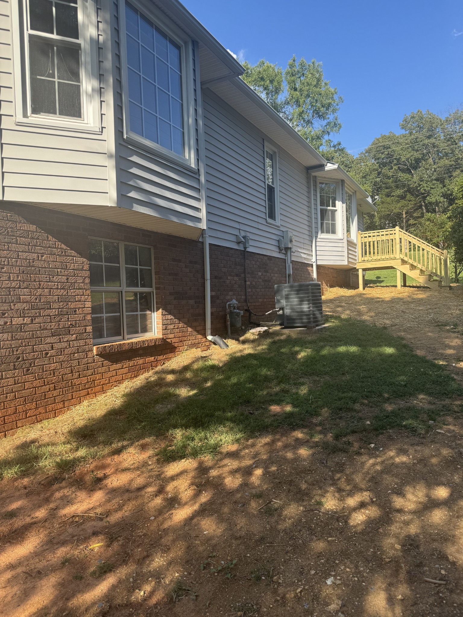 141 Ray Cemetery Rd
