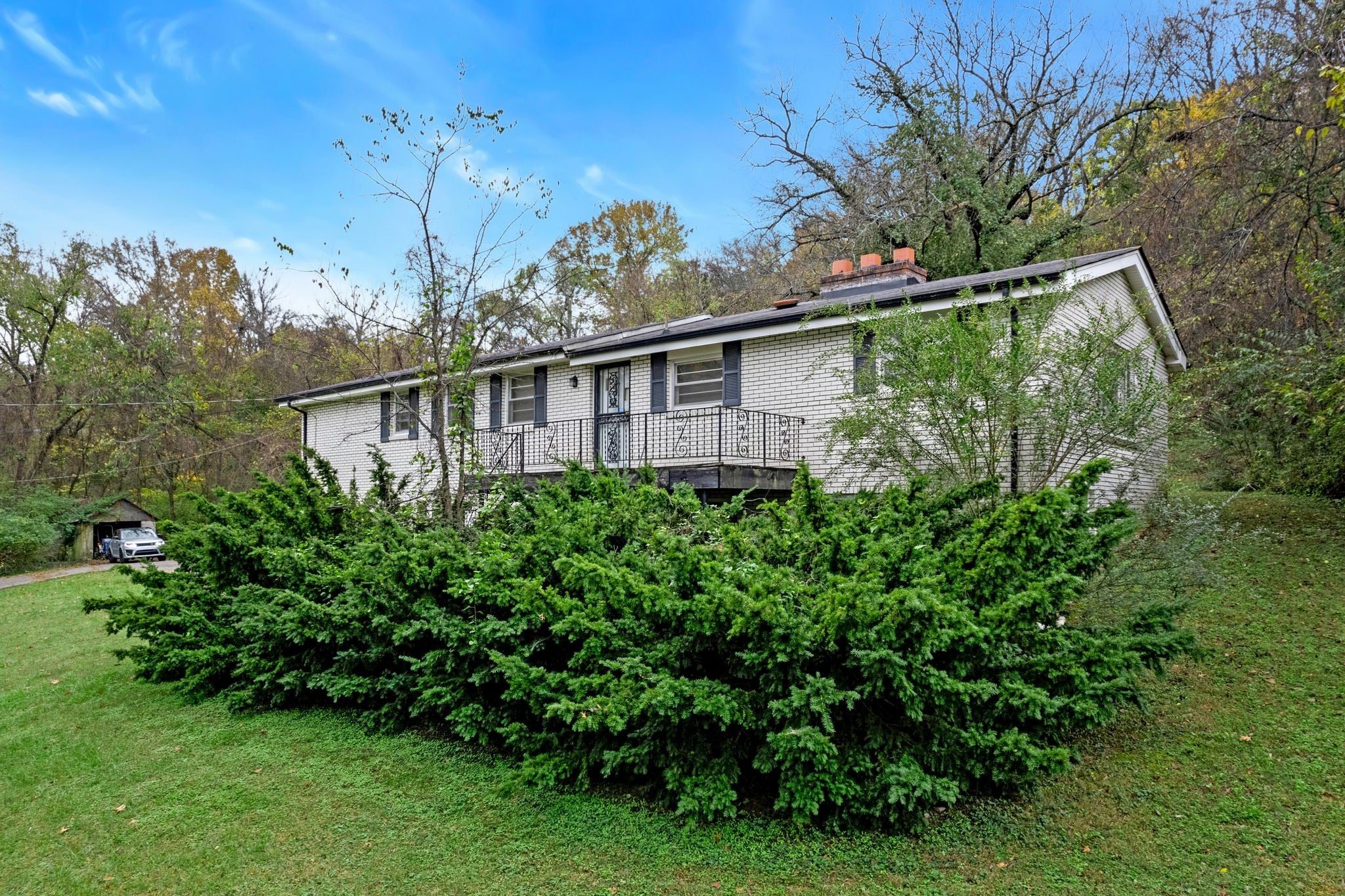 4081 Fairmeade Dr
