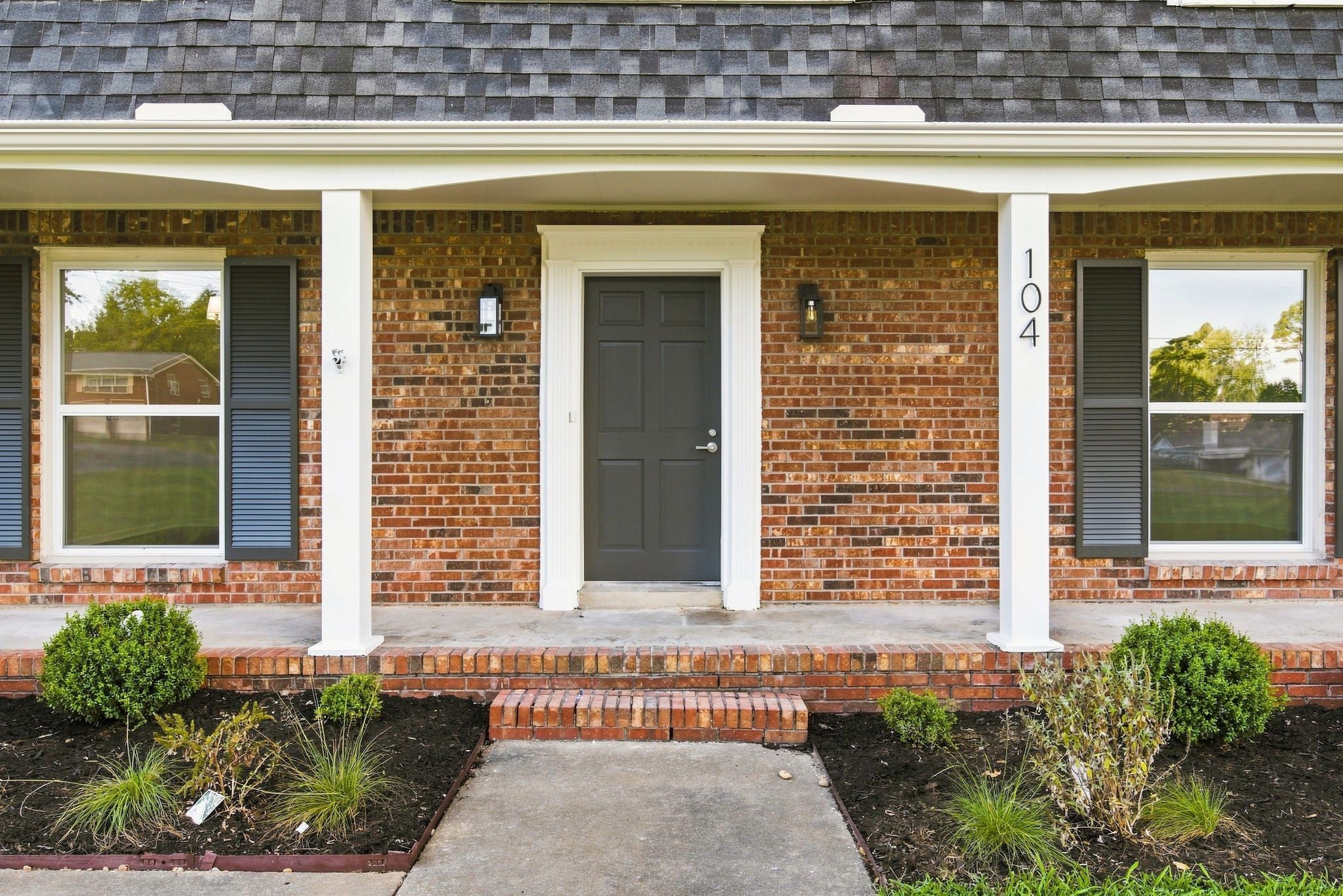 104 Highlander Dr