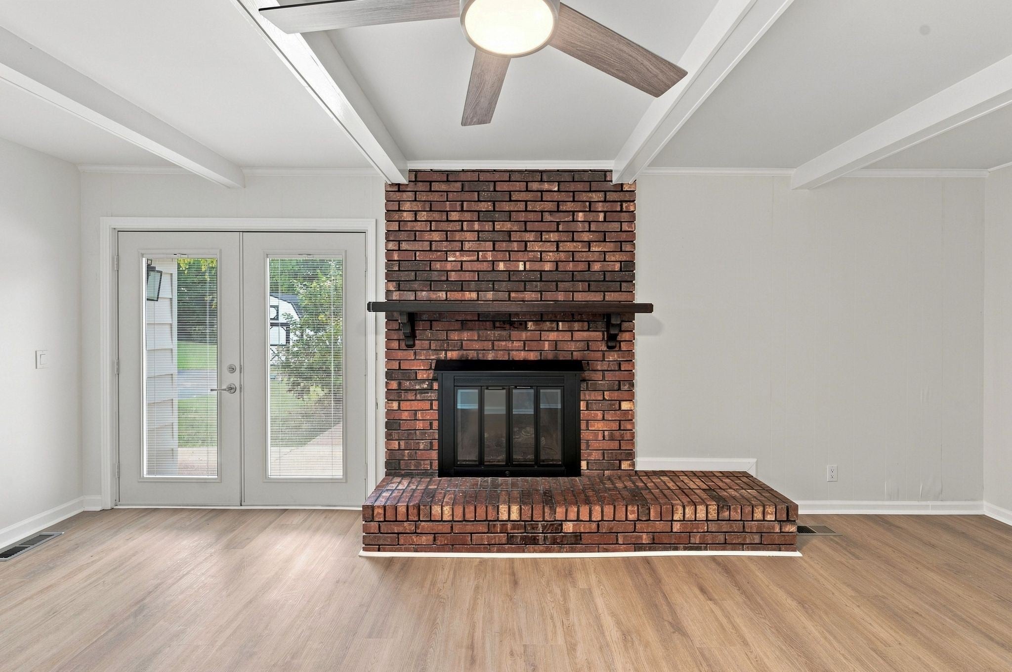 104 Highlander Dr