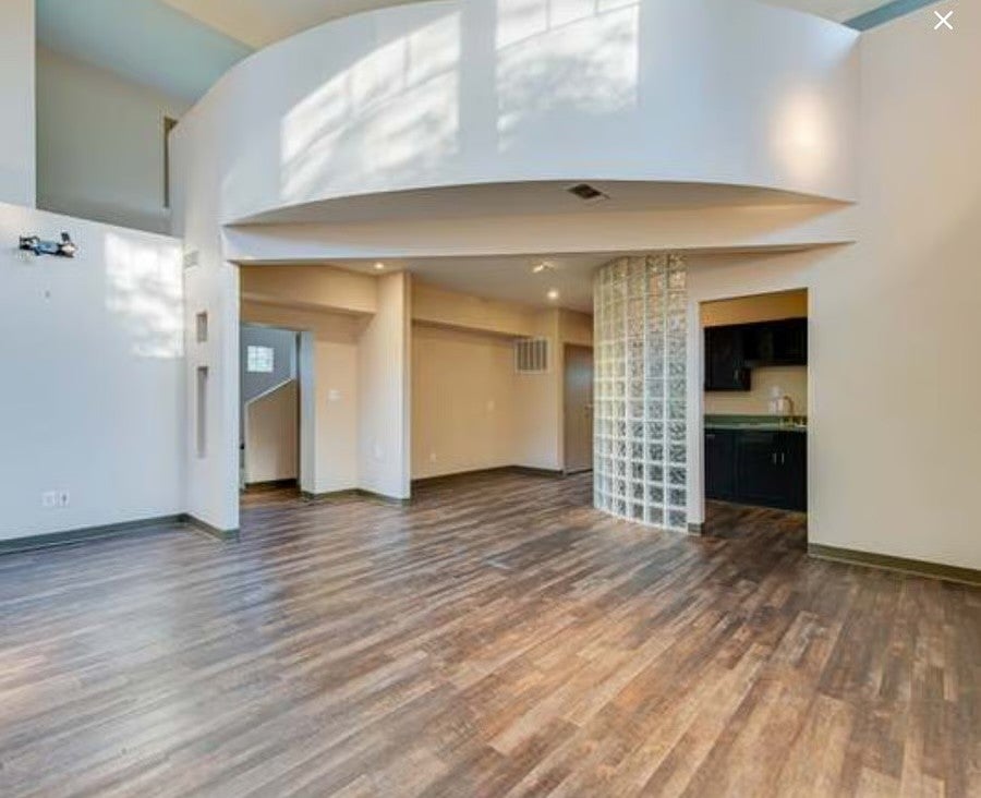 110 Lake Wood Rd