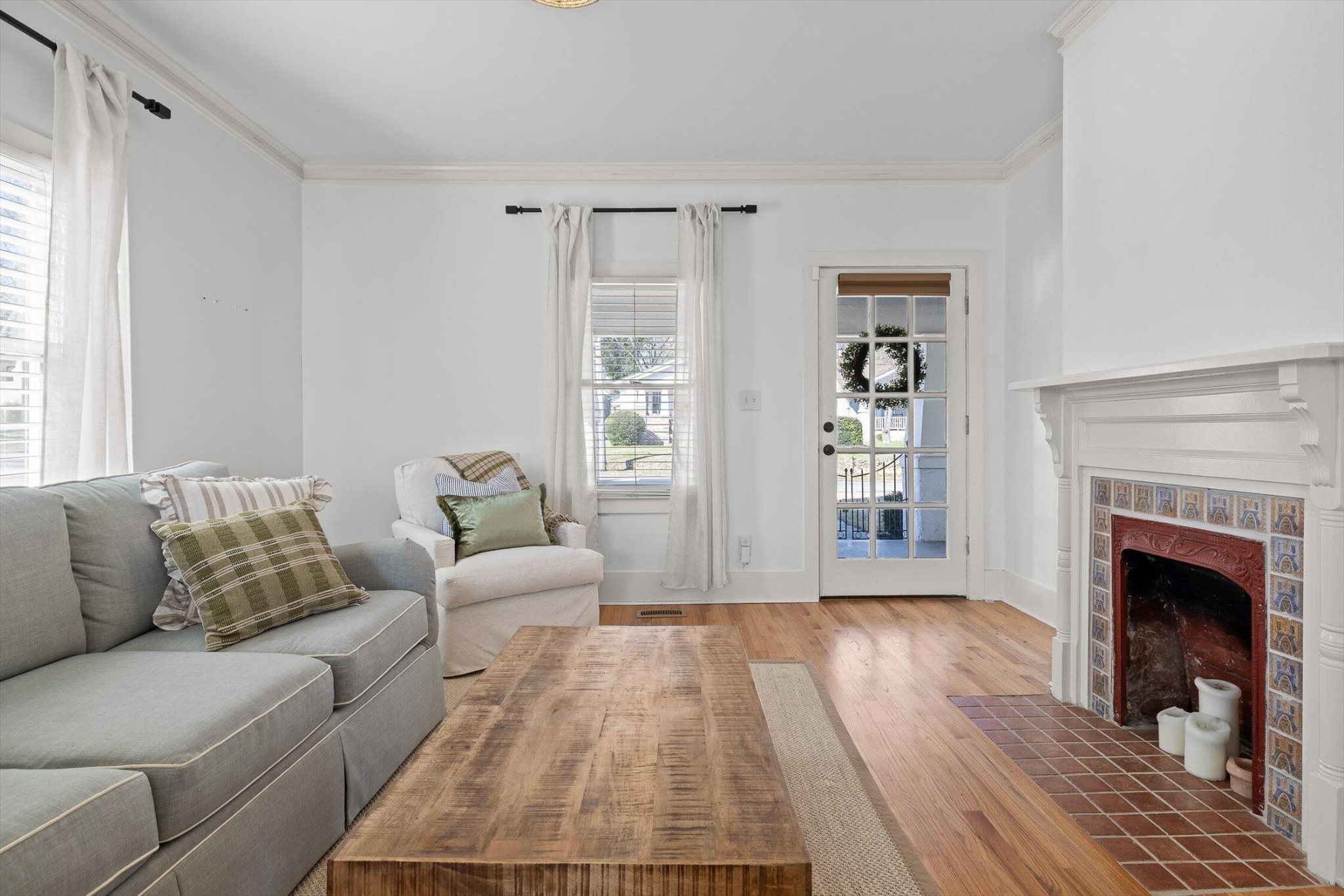 612 Barton Avenue