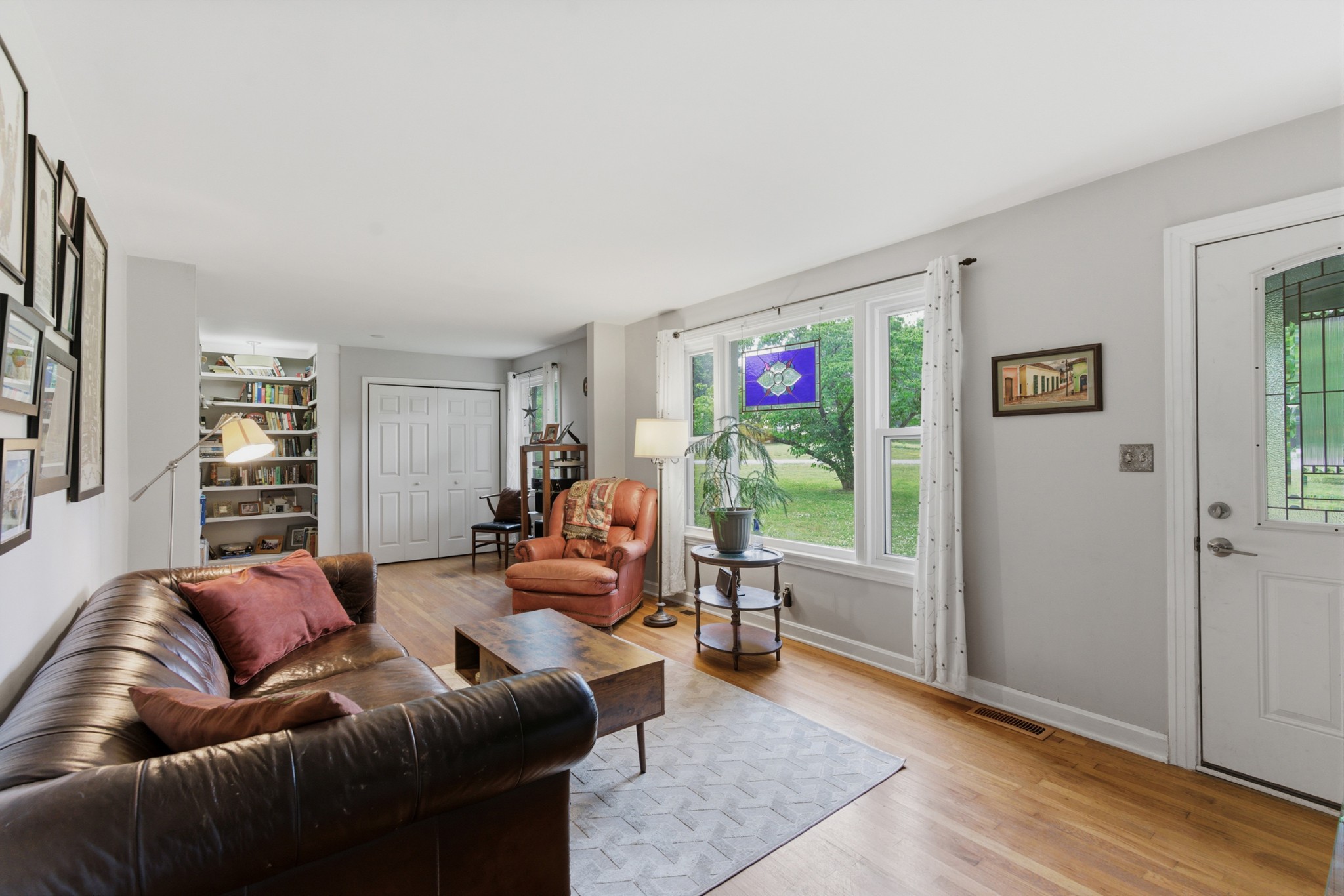 401 Fieldcrest Dr