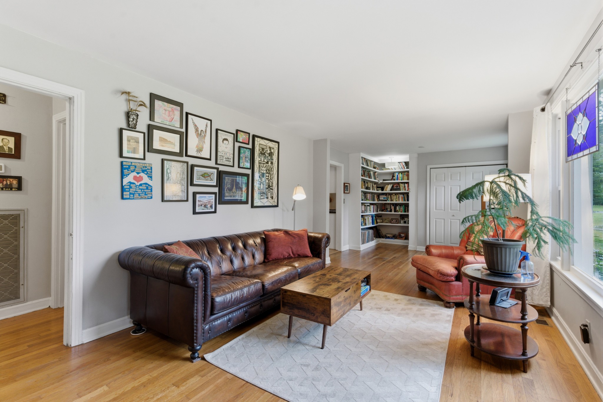 401 Fieldcrest Dr