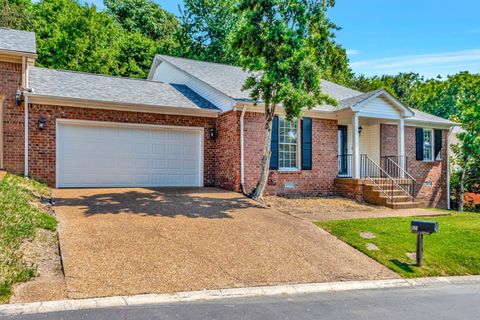 Photo of 1521 Mooreland Blvd, Brentwood, TN 37027 (MLS # 3173399)