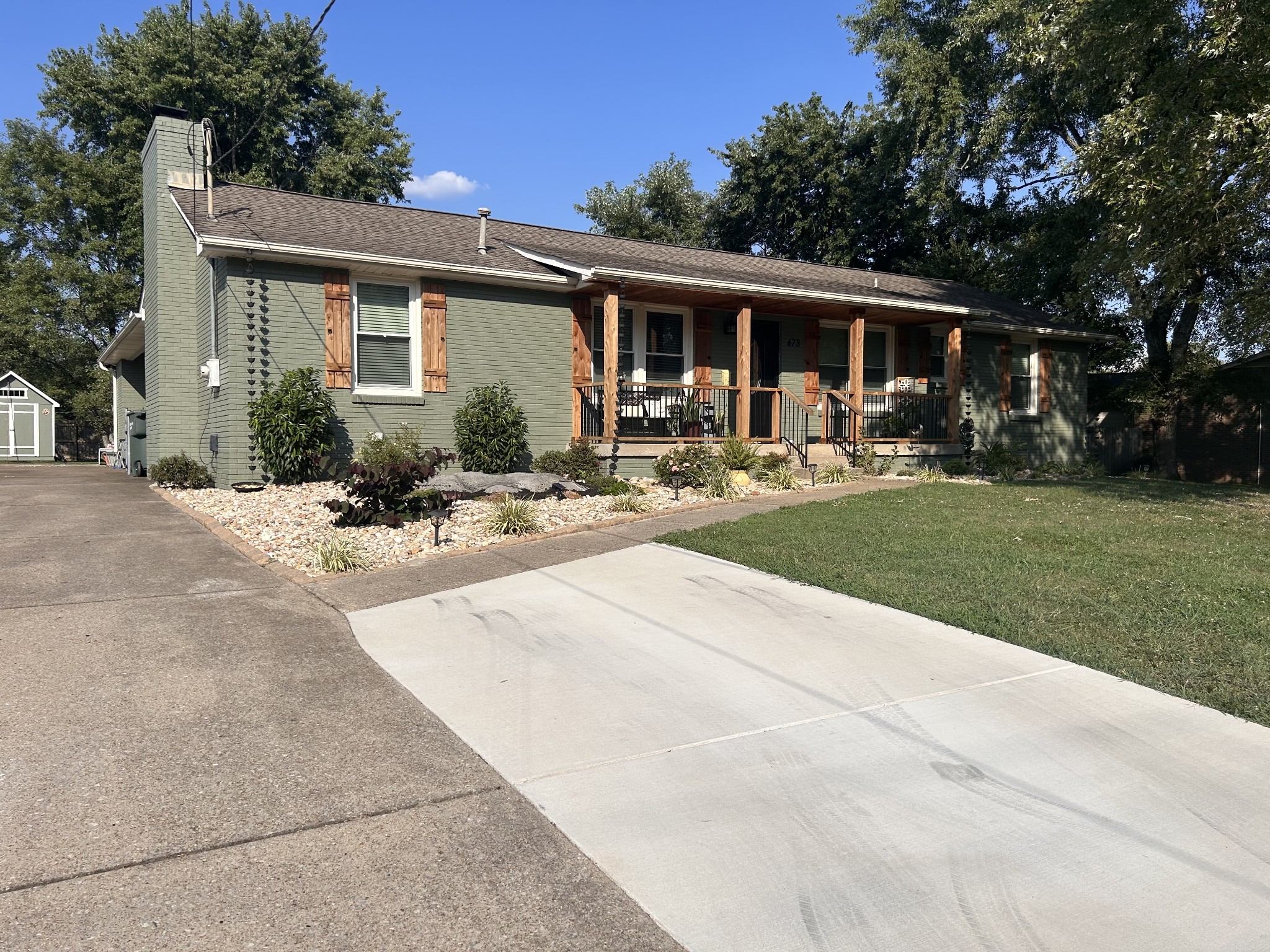 673 Atlanta Dr