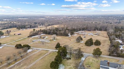 253 Henslee Rd Shelbyville TN 37160