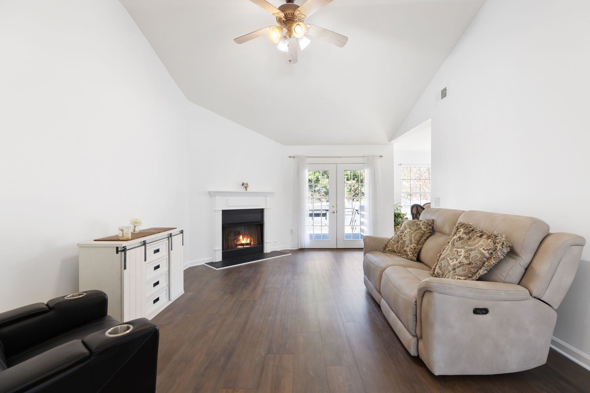 408 Amberton Ct