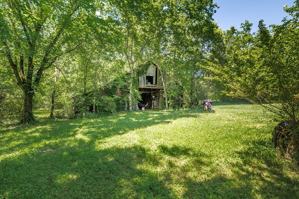 2198 Franklin Pike