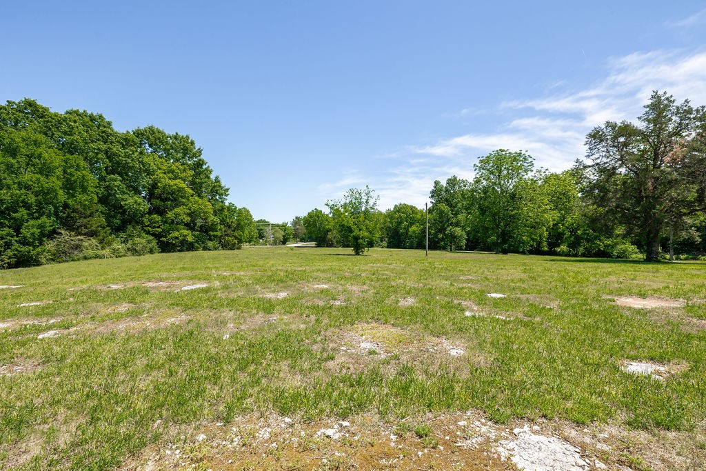 2198 Franklin Pike