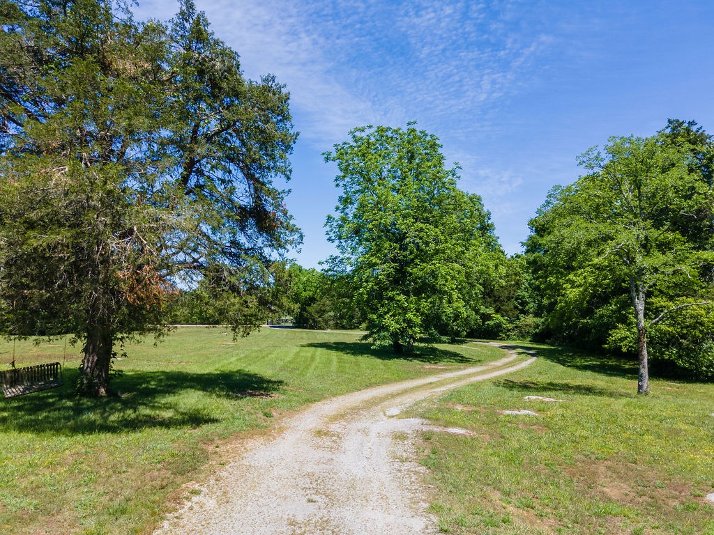 2198 Franklin Pike