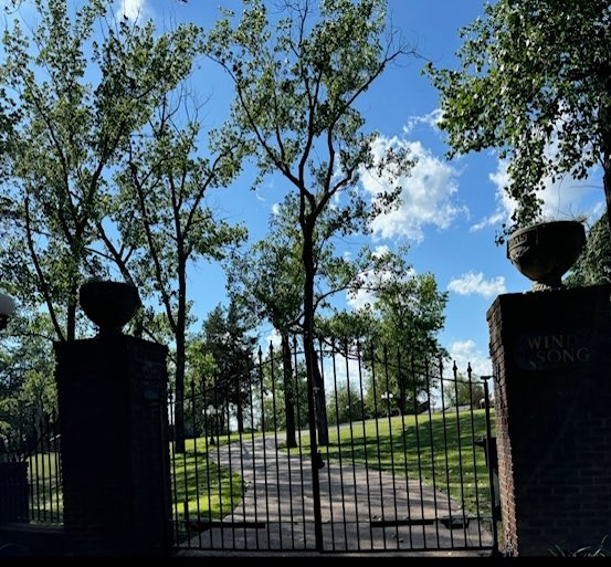 103 Cherry Branch Ln