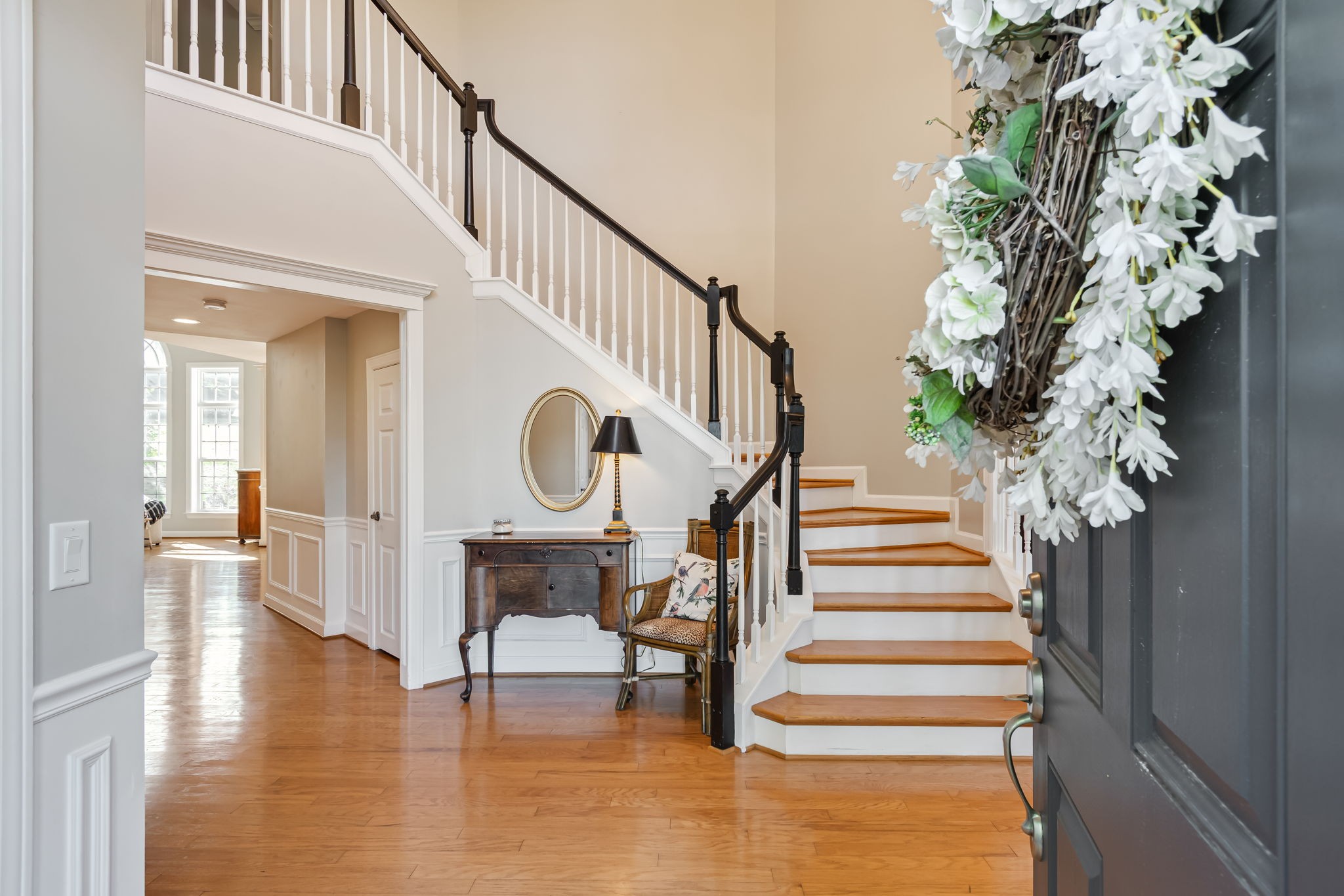 9015 Grey Pointe Ct