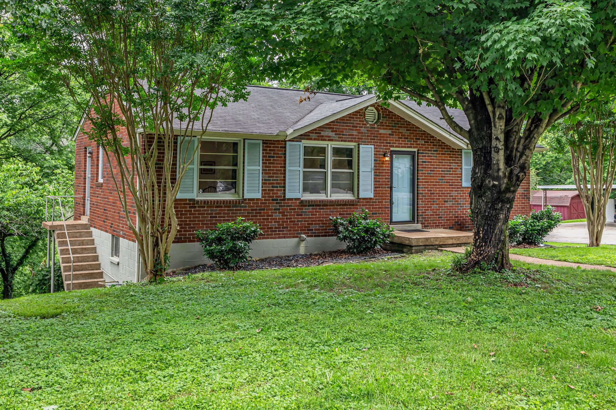 553 Brewer Dr