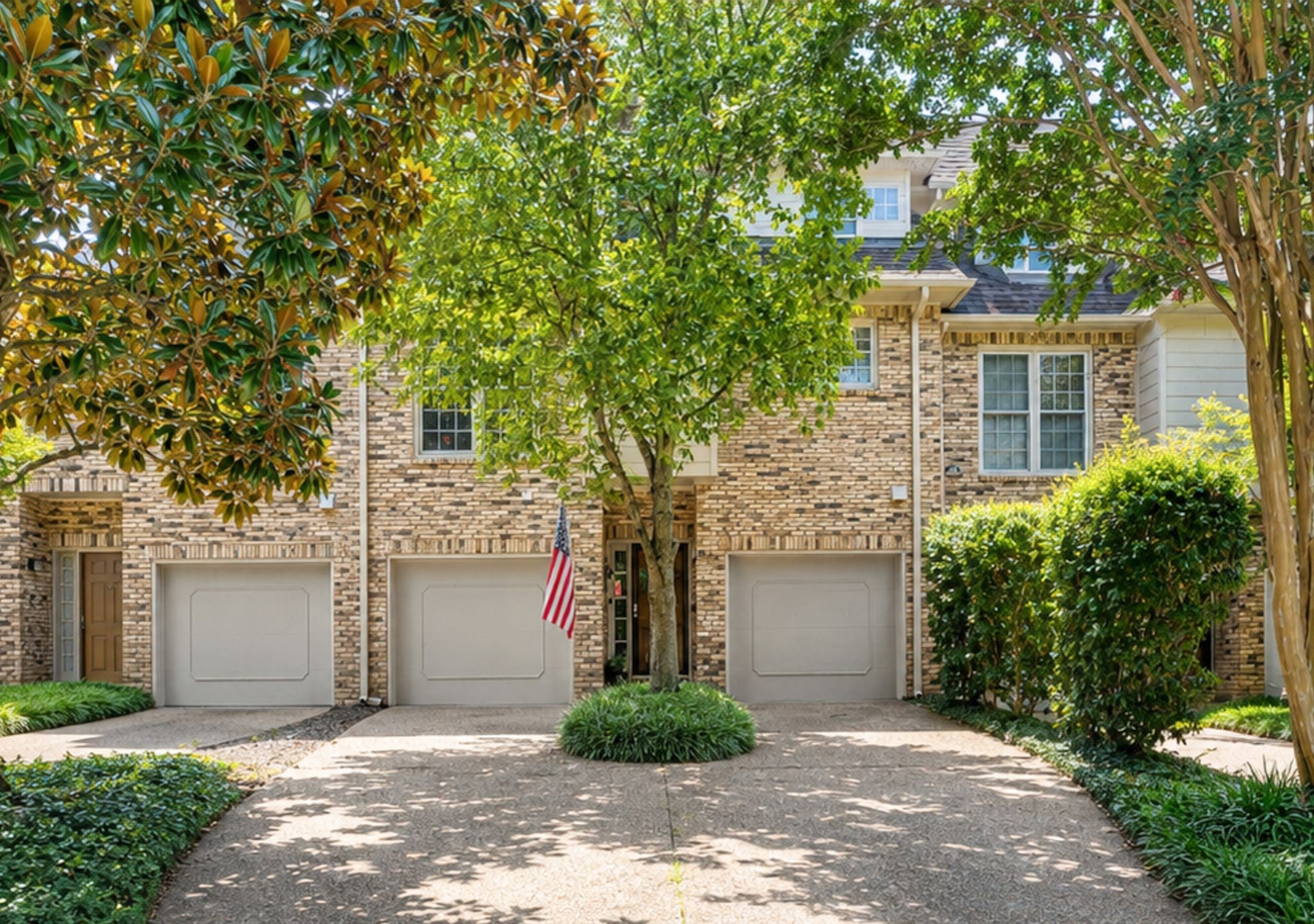 3-bed listing at 401 Bowling Ave 96, Nashville