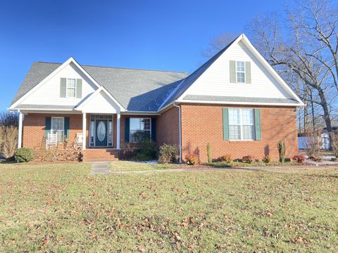215 Falcon Dr Manchester TN 37355