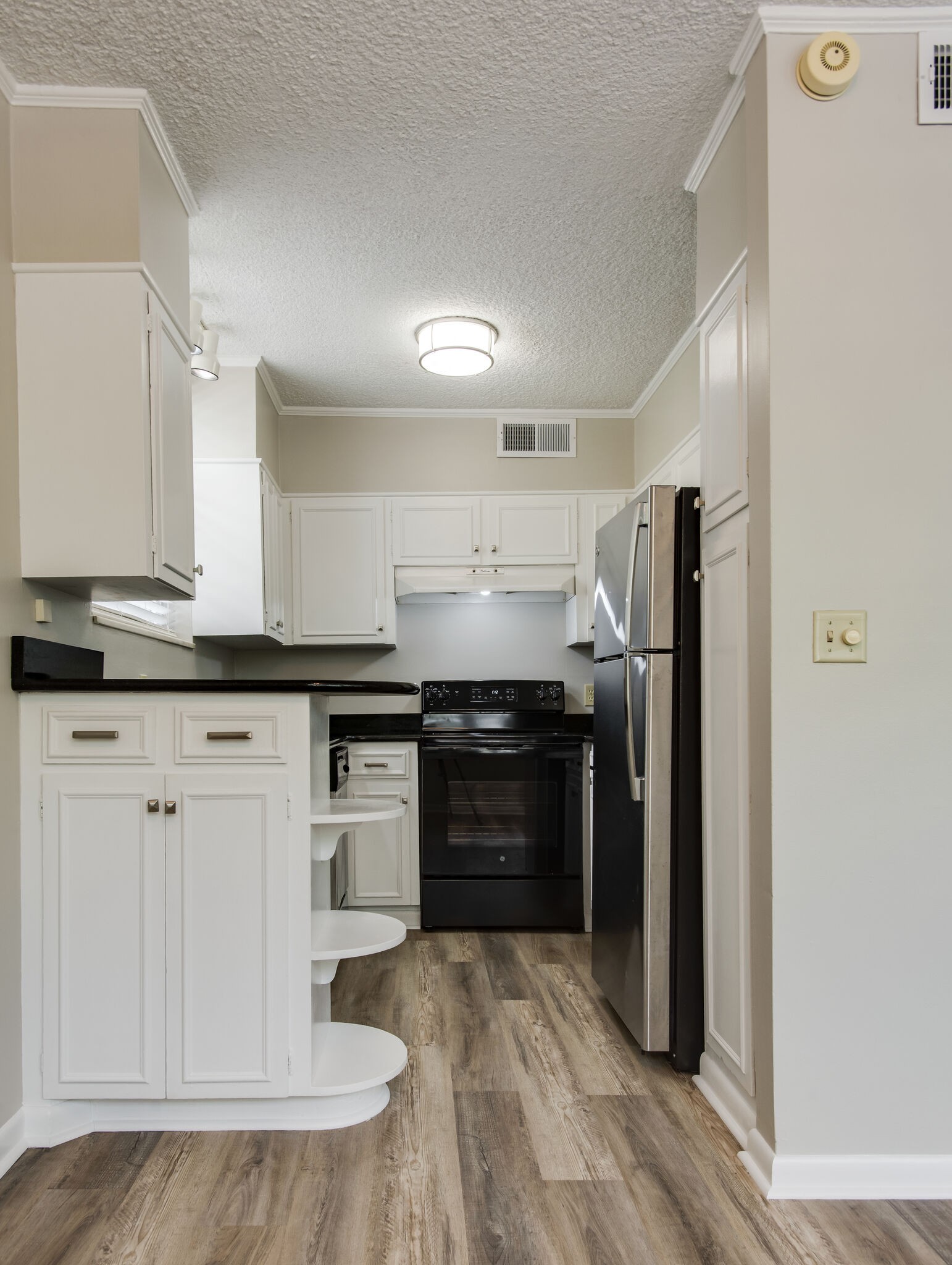 3314 West End Ave 405, Nashville TN 37203 1-bed condo, photo 10 of 26