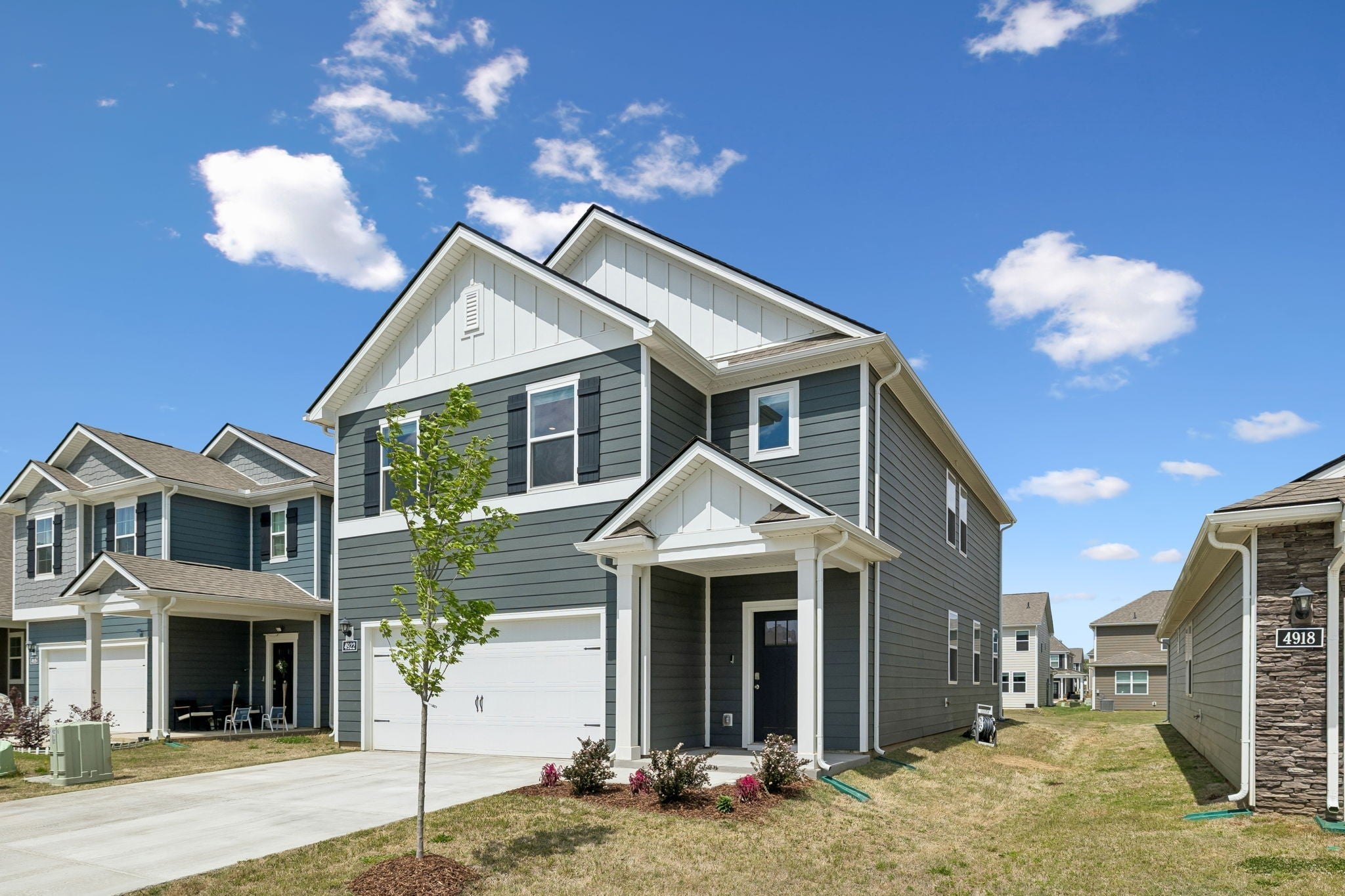 4922 Barnburgh Ln