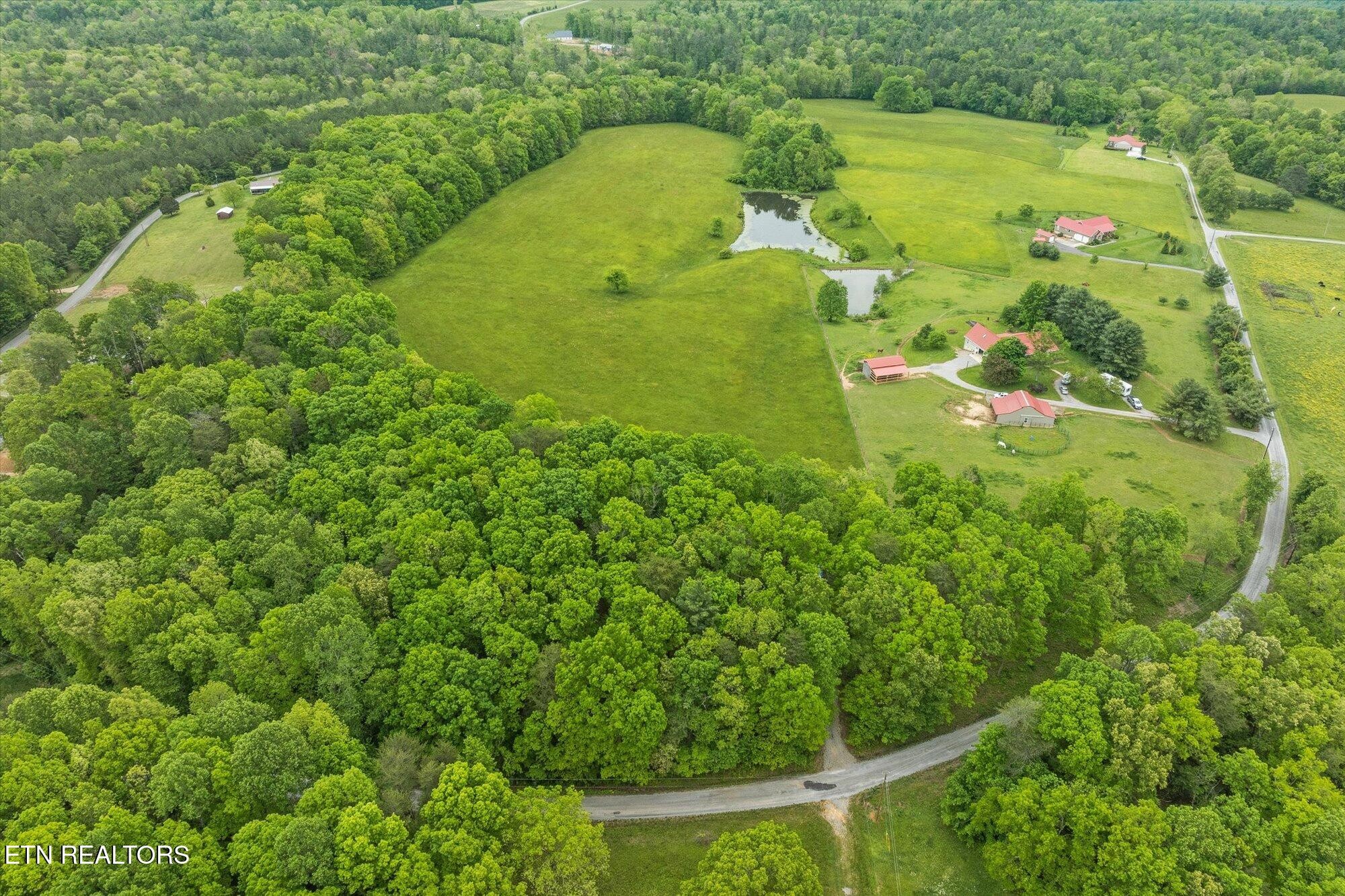 2733 Fields Rd