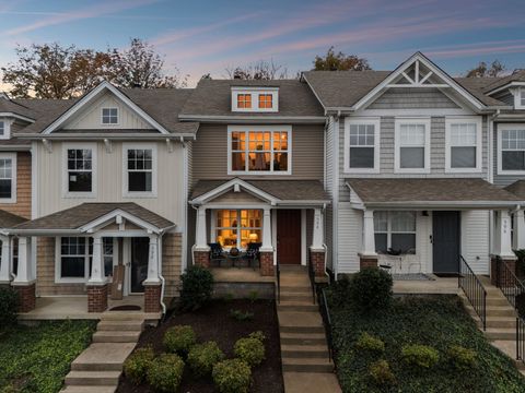 594 Flintlock Ct Nashville TN 37217